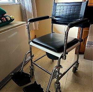 Αναπηρικό αμαξίδιο με wc και rollator με καλάθι