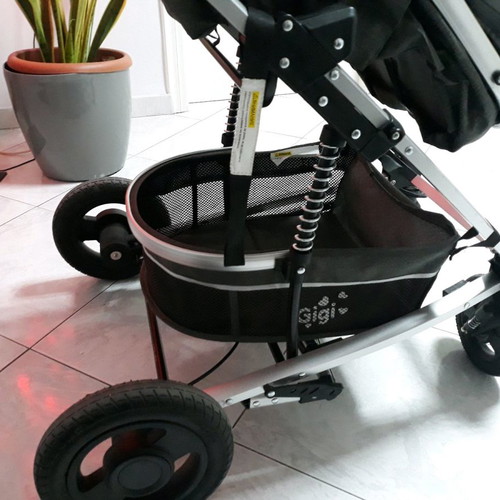 Moni 3-in-1 baby stroller like new, aluminum frame