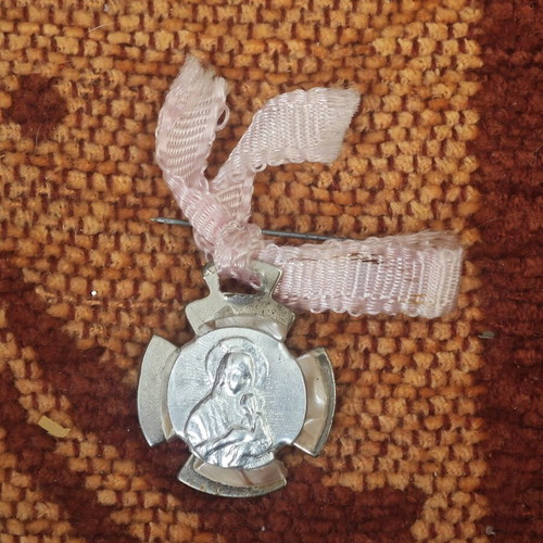 Religious pendant amulet used