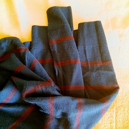 Men's thin wool sweater, Size M, Benetton