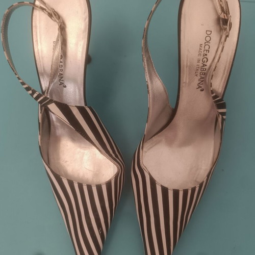 Dolce & Gabbana pointed black and white heels like new size 39.5