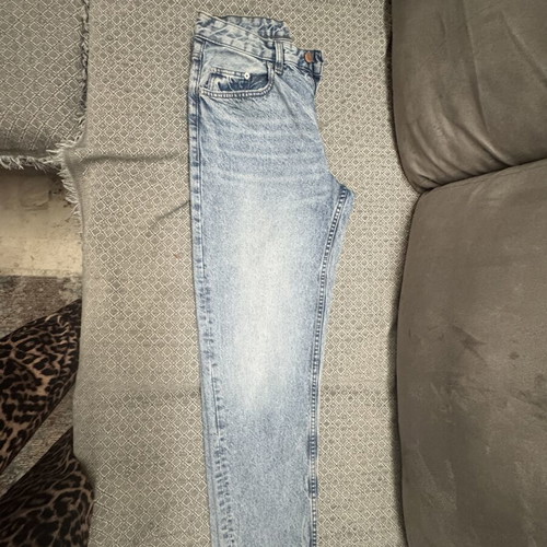 Bershka men's light blue jeans like new, size M
