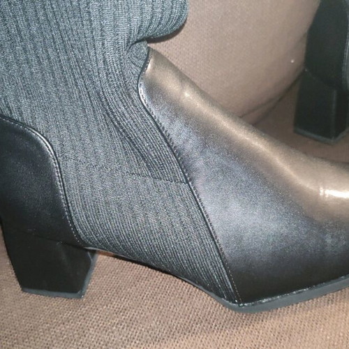 CUCCOO BASICS black knit boots with heel, size 40