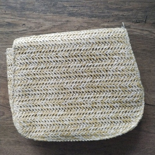 Straw crossbody bag like new, beige and gold