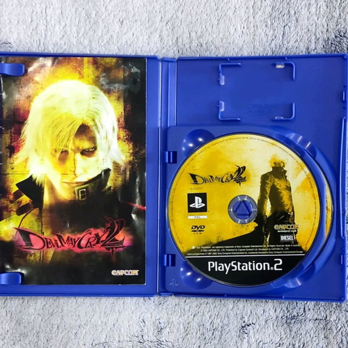 Devil May Cry 2 PlayStation 2 used, 2 discs