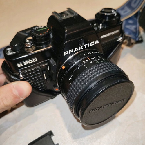 Practika B-200 camera like new collectible with lens and original case