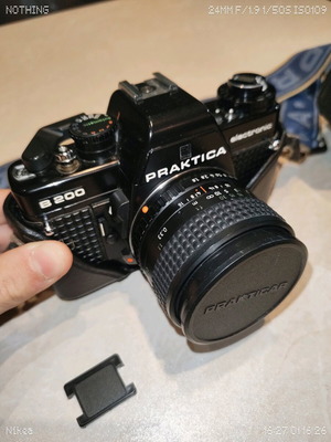 Practika B-200 camera like new collectible with lens and original case