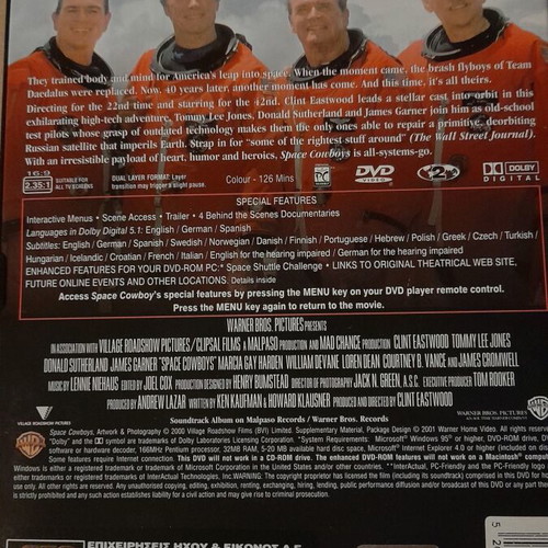 Space Cowboys DVD like new, action with subtitles