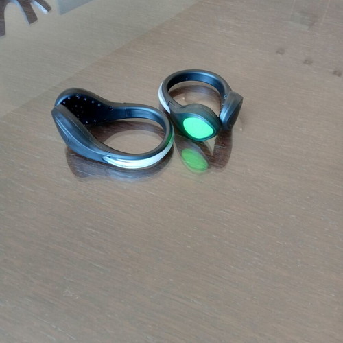 Led safety clips new, set of 2, green light