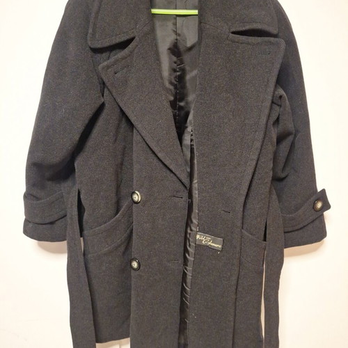 Wool & Cashmere Women's Coat used, charcoal, size 14, with belt