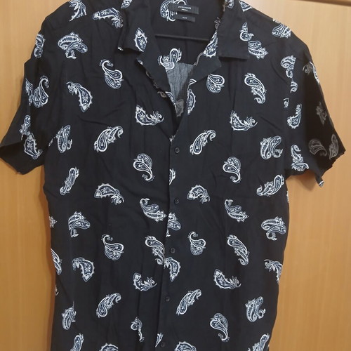 Jack and Jones men's shirt L, black with white paisley