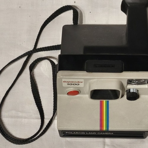 Polaroid camera like new, functional