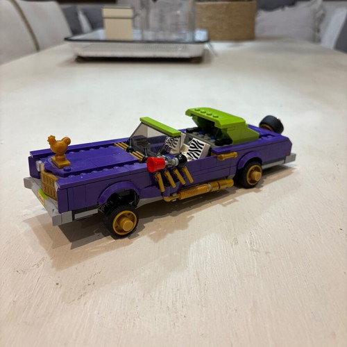 Lego The Joker Notorious Lowrider set 70906