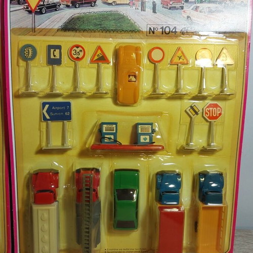 Joy Toy N104 παιχνίδια αυτοκίνητα καινούργια, πακέτο 2, ελληνικά 70s 80s