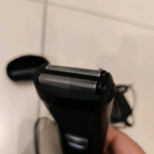 Remington shaving machine used