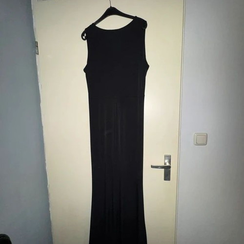 Wal G maxi dress black sleeveless with deep V-neck