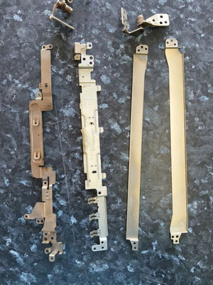Sony Vaio SVE15 Hinges and Screen Brackets used
