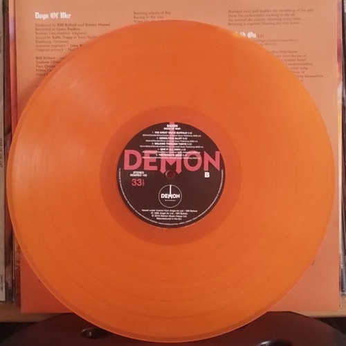 Saxon Dogs Of War LP 2016 like new, rare orange vinyl