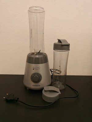 Kenwood Blend Xtract Sport blender like new 0.6lt 300W