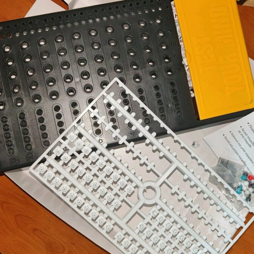 Test Your Mind board game like new
