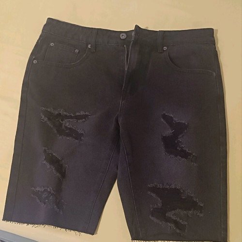 Aeropostale Bermuda shorts new, size 34, black