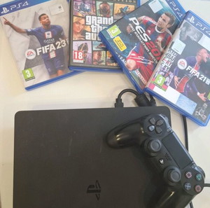PlayStation 4