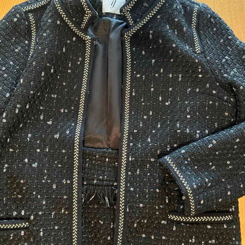 Tweed suit Axel like new, black with gold details