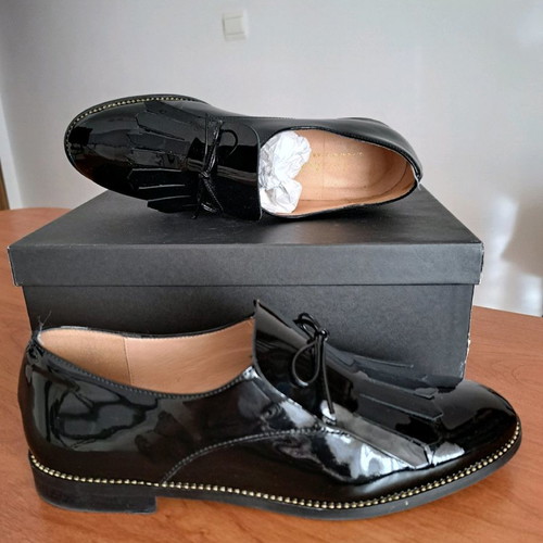 Perla Pura women's shoes new, black patent leather, size 38