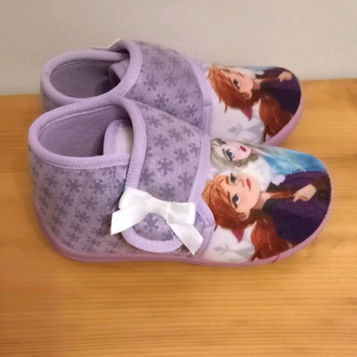 Frozen District slippers for girls like new, size 26, purple
