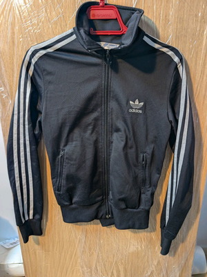 Adidas women's track jacket 2009 used, black, size L