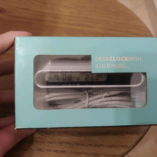 Desk clock new with 4 USB ports and alarm function