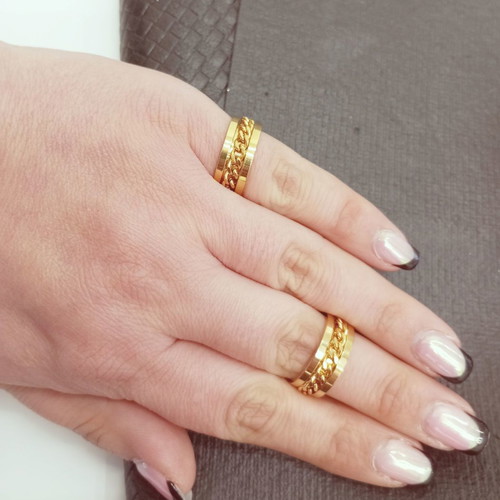 Steel chain spinner ring new, gold plated