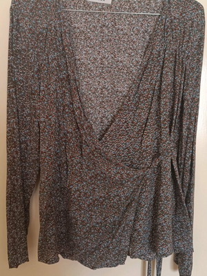 Badila women's wrap blouse like new, gray multicolor, size M
