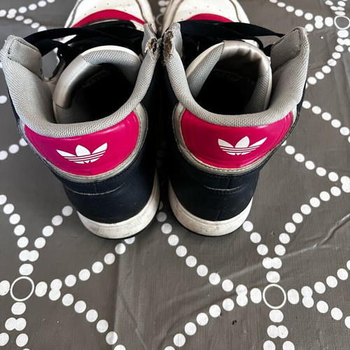 Adidas shoes used, size 40, white