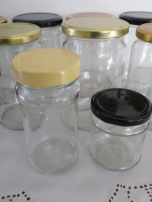 Glass jars for food storage set of 7 750 ml and 2 smaller like new
