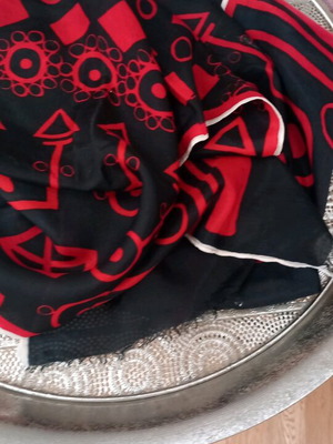Vintage silk scarf like new, red and black