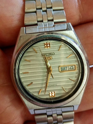 Seiko 5 Automatic σε πολύ καλή κατάσταση, ασημί, με προέκταση μπρασελέ