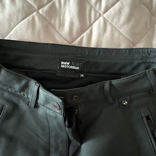 BMW Charlottenburg women's leather motorcycle pants like new, size 38