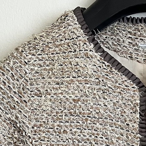 Elegant short jacket in embossed tweed fabric, size XXS, like new