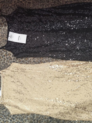 Sinsay mini dresses new, size XXS, black and gold