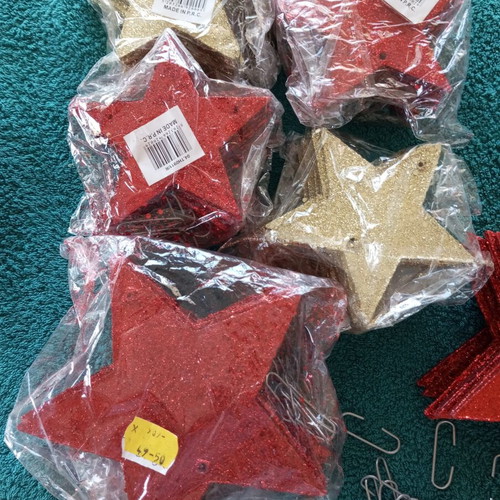 Wooden Christmas stars new, pack of 10, red and gold