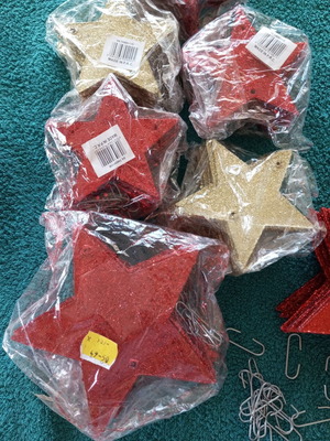 Wooden Christmas stars new, pack of 10, red and gold
