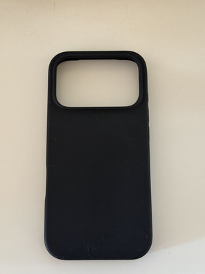 MagSafe case for iPhone 17 Pro black