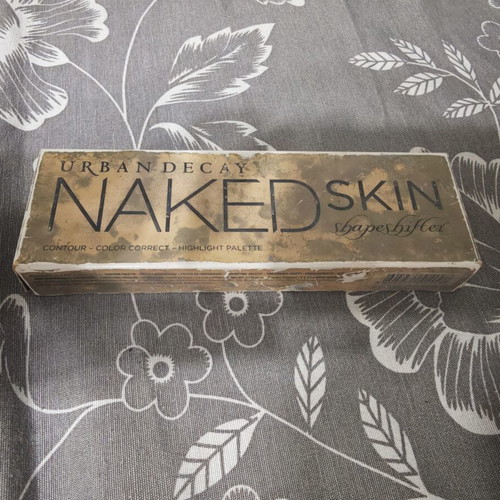 Urban Decay Shapeshifter Face Palette used, contour and concealer shades