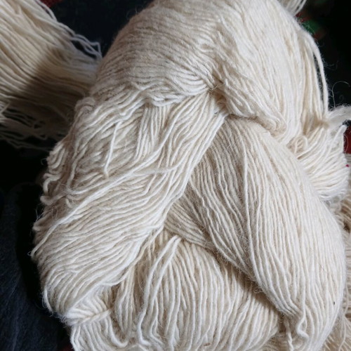 Raw silk yarn new, 4 large skeins