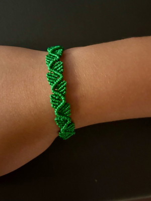Χειροποίητο βραχιόλι macrame ρυθμιζόμενο πράσινο σαν καινούργιο