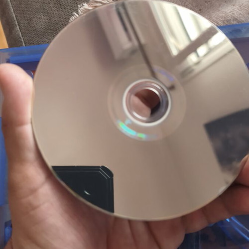 Grand Theft Auto V PS4 game used with minor case wear