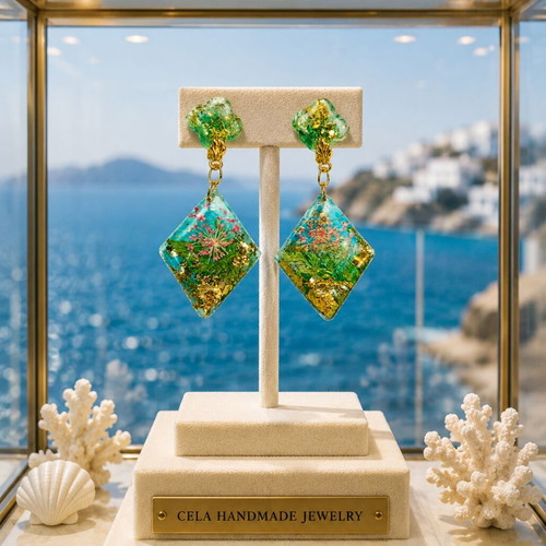 Handmade Boho Style Earrings with Dried Flowers and Gold Leaf in Resin