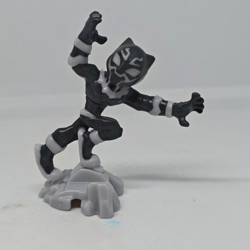 Black Panther Marvel Kinder Joy figure like new
