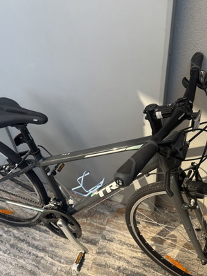 Trek FX2 city bike 2017, like new, aluminum frame, Shimano Altus